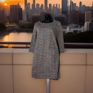 Tahari dress in salt & pepper texture knit, size xs pockets